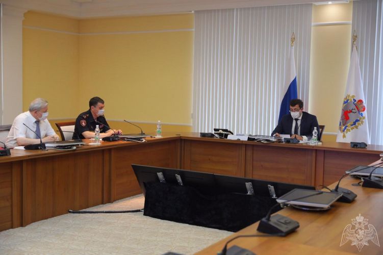 Состоялась рабочая встреча губернатора Нижегородской области Глеба Никитина с начальником регионального управления Росгвардии Алексеем Порвой