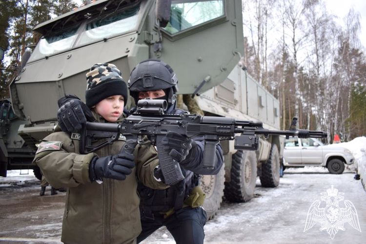 В Нижегородской области спецназ Росгвардии стал соорганизатором военно-патриотического сбора (фото)