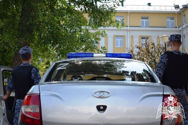 В Нижегородской области сотрудники Росгвардии проверили безопасность школ перед новым учебным годом