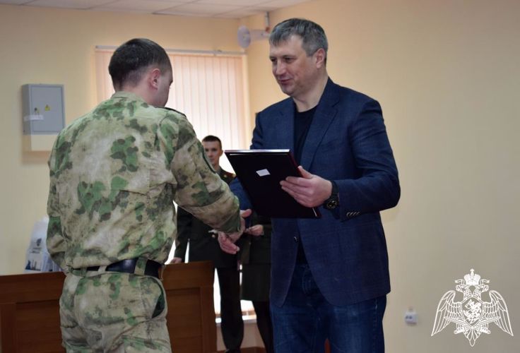 В Нижегородской области отличившимся в ходе специальной военной операции росгвардейцам вручены государственные награды