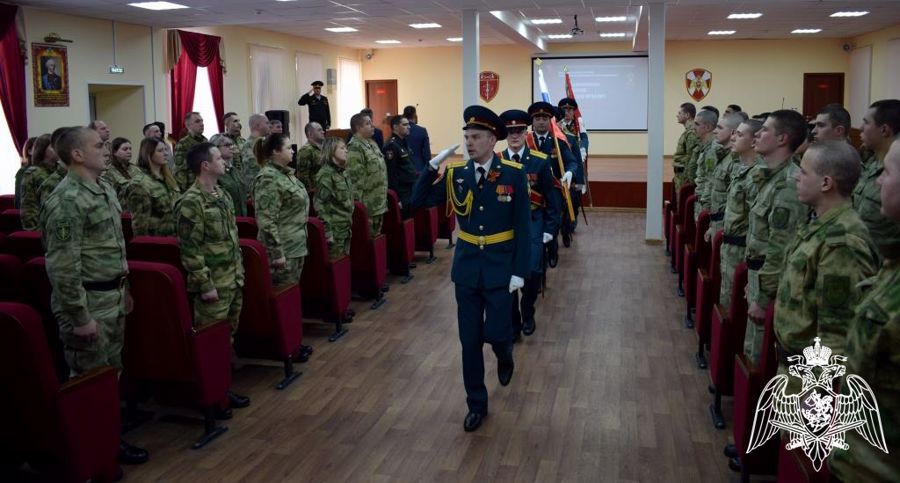 В Нижегородской области отличившимся в ходе специальной военной операции росгвардейцам вручены государственные награды