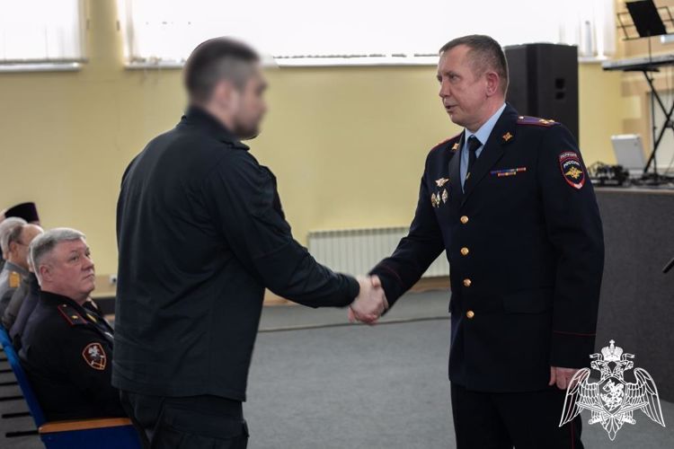 Заместитель командующего Приволжским округом Росгвардии поздравил Нижегородский СОБР «Мираж» с 30-летием