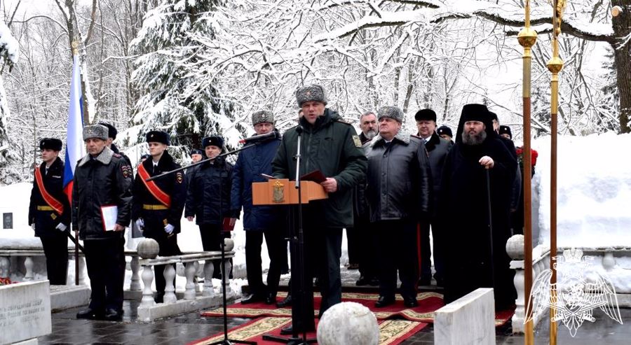 В Нижнем Новгороде почтили память офицеров СОБР, погибших при исполнении служебного долга