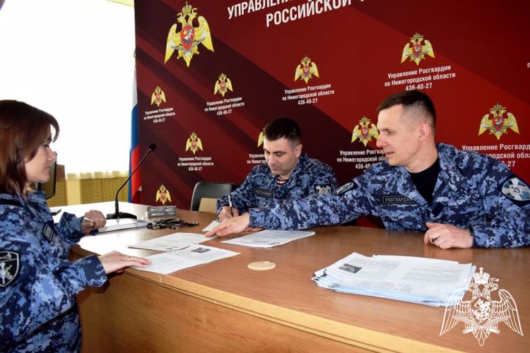 В Нижегородской области сотрудники и военнослужащие Росгвардии поддержали Всероссийскую историческую акцию «Диктант Победы»