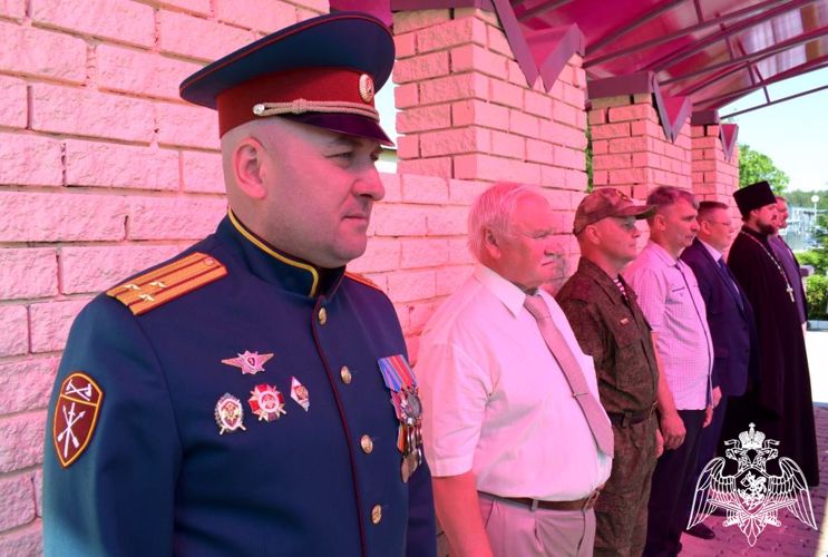Богородской бригаде Росгвардии вручено Боевое знамя (видео)