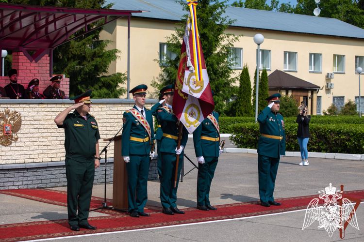 Богородской бригаде Росгвардии вручено Боевое знамя (видео)