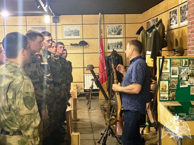 Для военнослужащих по призыву саровского соединения Росгвардии организовали познавательные экскурсии 