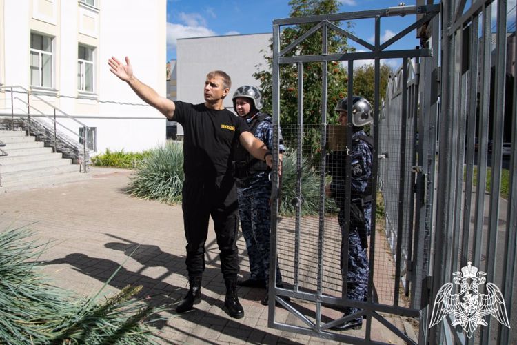 В Нижегородской области сотрудники Росгвардии приняли участие во всероссийских учениях по организации безопасности образовательных учреждений