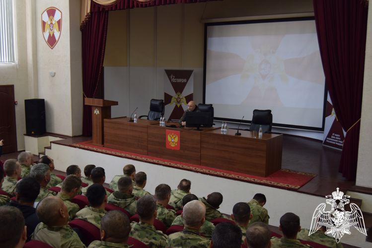 Росгвардейцы приняли участие в просветительской лекции общества «Знание» в Нижегородской области