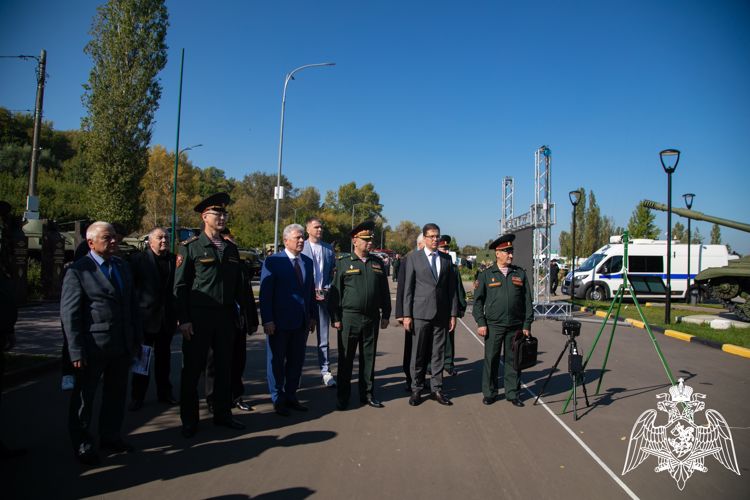 Выставка новейших образцов техники и вооружения Росгвардии состоялась в нижегородском Парке Победы
