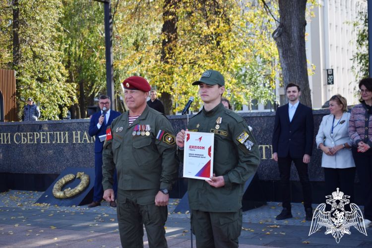 Команда "Гвардейской смены" кадетов Росгвардии стала победителем игры «Зарница: Легенды будущего» 