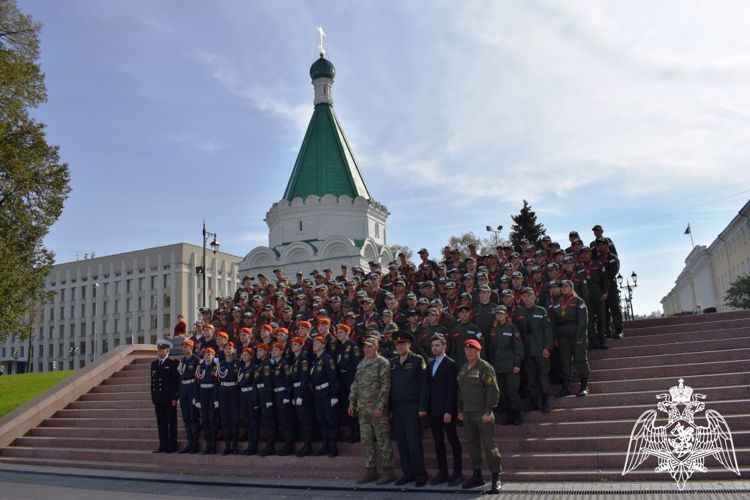 Команда "Гвардейской смены" кадетов Росгвардии стала победителем игры «Зарница: Легенды будущего» 