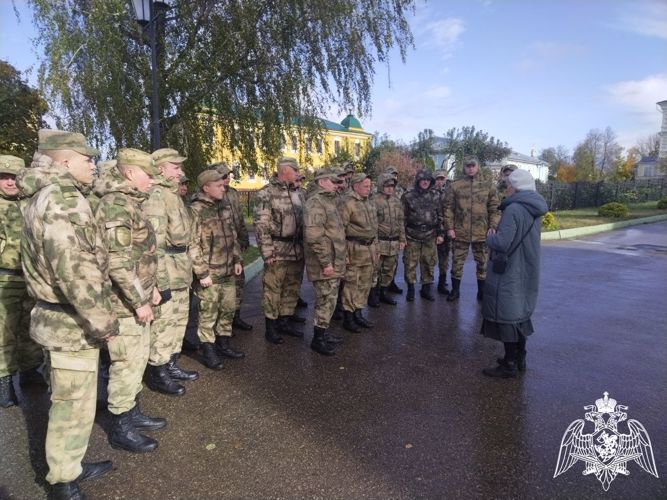 Военнослужащие учебного батальона саровского соединения Росгвардии совершили паломничество в Дивеево