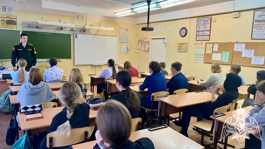 В саровской дивизии Приволжского округа Росгвардии подвели итоги войсковой стажировки крусантов института войск национальной гвардии