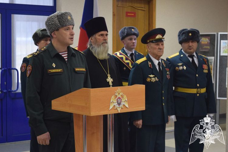 Новобранцы воинской части саровской дивизии Приволжского округа Росгвардии приняли присягу