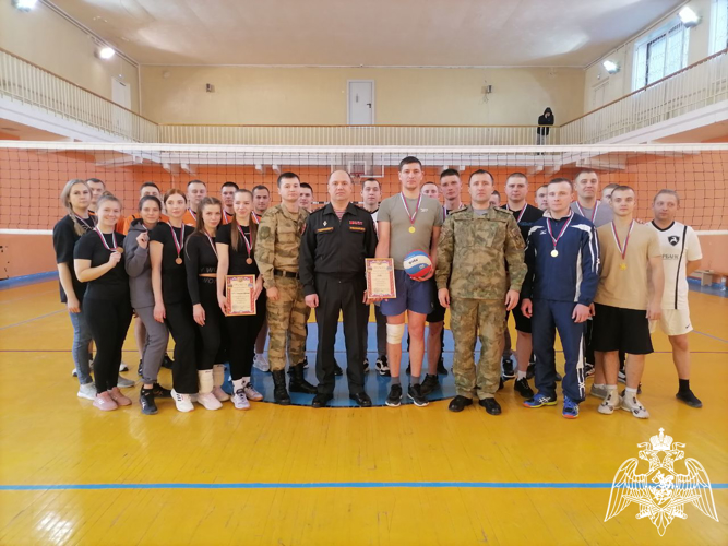 В Сарове росгвардейцы провели рождественский волейбольный турнир