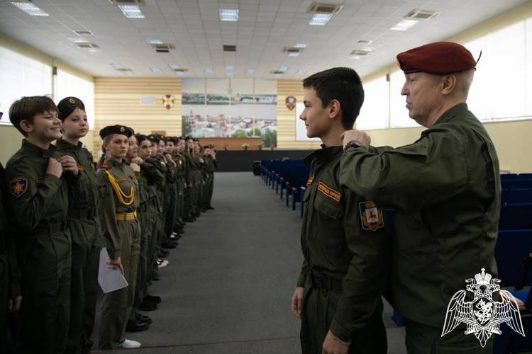 Нижегородские кадеты «Гвардейской смены» посетили базу спецназа Росгвардии