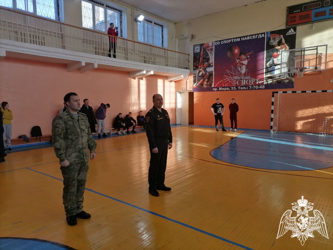 В Сарове росгвардейцы провели рождественский волейбольный турнир