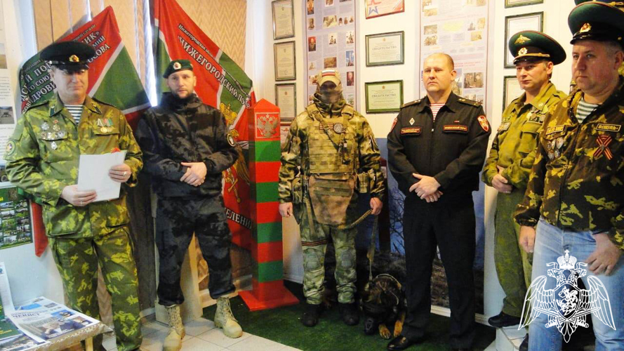 В Нижегородской области военнослужащие полка Росгвардии приняли участие в открытии Дзержинского отделения совета ветеранов