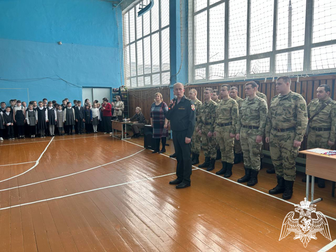 Военнослужащие Саровского соединения Росгвардии провели военно-спортивную игру "Малая Зарничка"