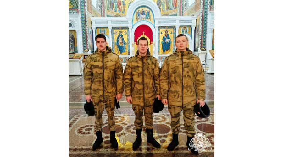 Для военнослужащих и курсантов Росгвардии провели экскурсию в Серафимо-Дивеевский монастырь