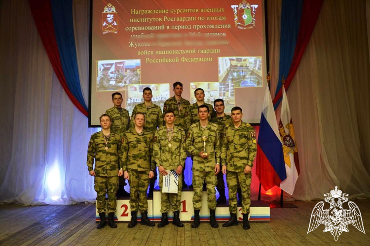 В Саровском соединении завершилась войсковая стажировка курсантов военных вузов Росгвардии