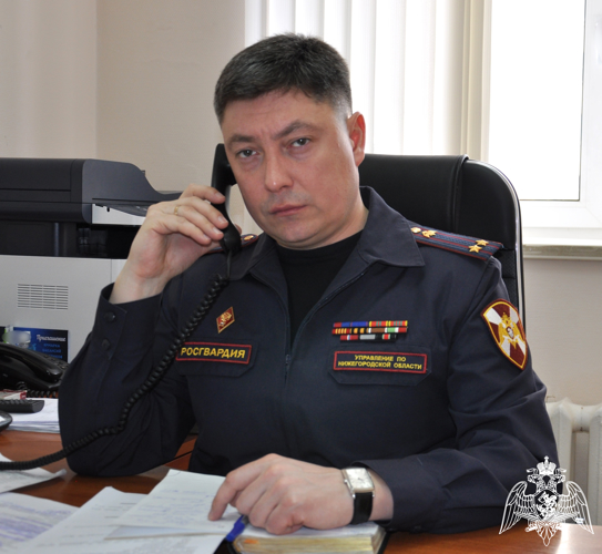 Начальник отдела кадров Управления Росгвардии по Нижегородской области в ходе прямой телефонной линии рассказал о приеме на службу