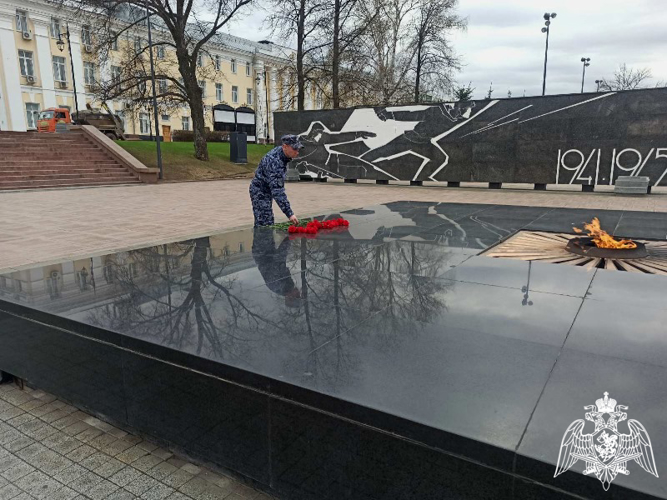 В Нижнем Новгороде росгвардейцы почтили память узников фашистских концлагерей