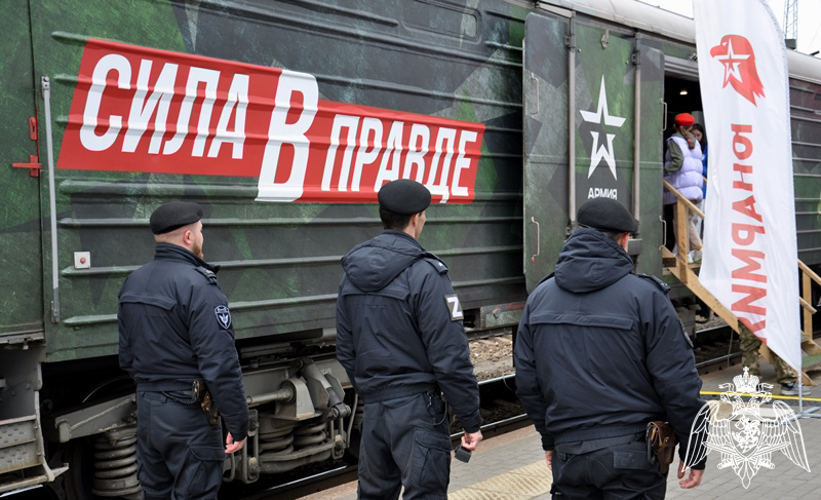 Росгвардия в Нижнем Новгороде обеспечила безопасность посетителей агитационного поезда «Сила в правде»
