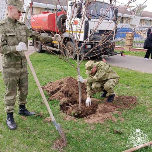 Военнослужащие саровской дивизии Росгвардии присоединились к международной патриотической акции «Сад Памяти»