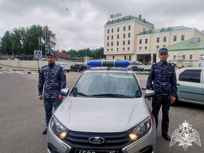 Сотрудники Росгвардии в Нижегородской области помогли вернуться домой пенсионеру, который страдает потерей памяти