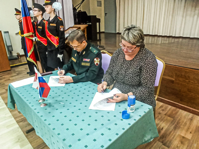 Состоялось подписание Соглашения о сотрудничестве между нижегородскими школами и военной академией Росгвардии