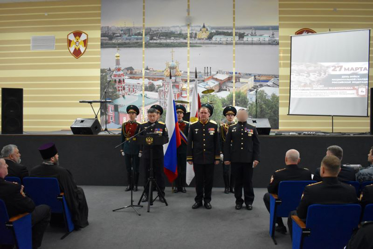 В Нижегородской области сотрудников Росгвардии поздравили с профессиональным праздником