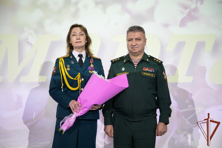 В Нижнем Новгороде определены победители окружного этапа конкурса «Солдаты антитеррора» 