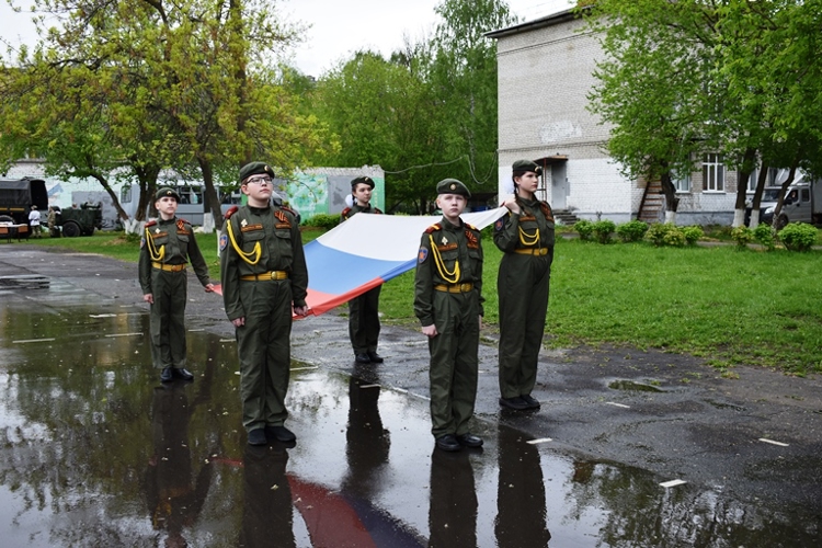 В Нижнем Новгороде при поддержке Росгвардии прошел первый межрегиональный фестиваль кадетских классов и клубов «Гвардейская смена» (фото,видео)