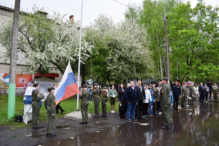 В Нижнем Новгороде при поддержке Росгвардии прошел первый межрегиональный фестиваль кадетских классов и клубов «Гвардейская смена» (фото,видео)