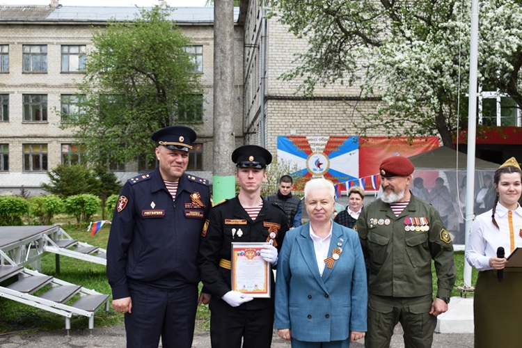 В Нижнем Новгороде при поддержке Росгвардии прошел первый межрегиональный фестиваль кадетских классов и клубов «Гвардейская смена» (фото,видео)