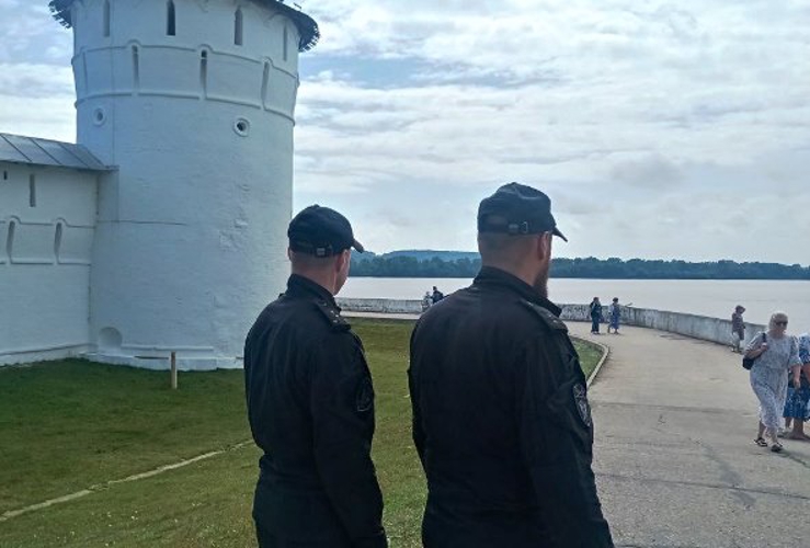 В Нижегородской области Росгвардия обеспечила безопасность мероприятий в день памяти преподобного Макария Желтоводского и Унженского