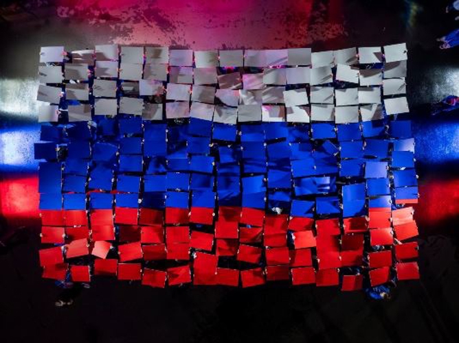 В Нижнем Новгороде росгвардейцы приняли участие в праздничных мероприятиях посвященные Дню Государственного флага Российской Федерации