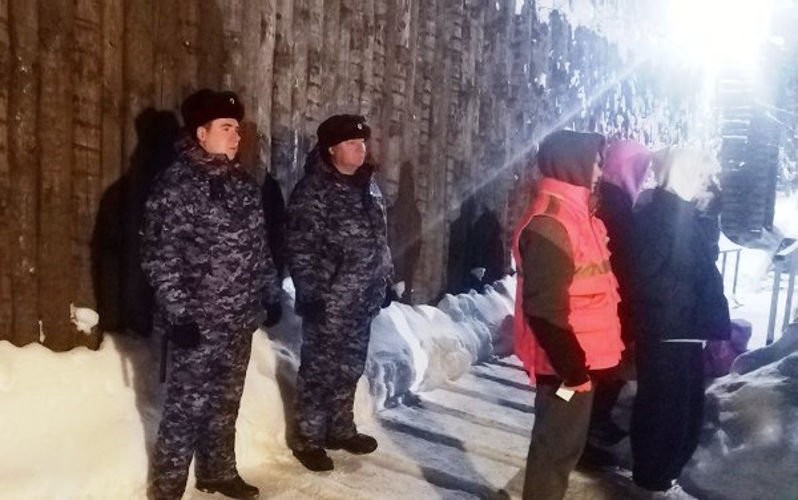 В Нижегородской области Росгвардия обеспечивает общественный порядок и безопасность во время празднования Крещения Господня