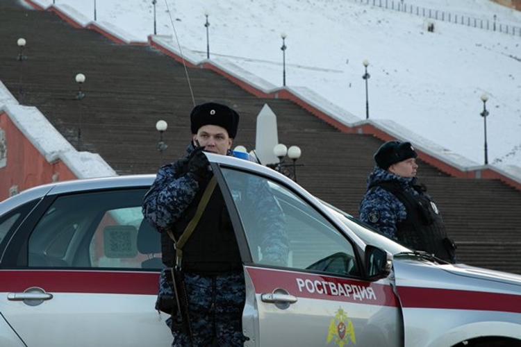 В Нижнем Новгороде Росгвардия обеспечивает правопорядок во время Новогодних праздников 