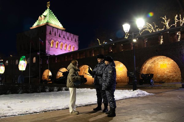 В Нижнем Новгороде Росгвардия обеспечивает правопорядок во время Новогодних праздников 