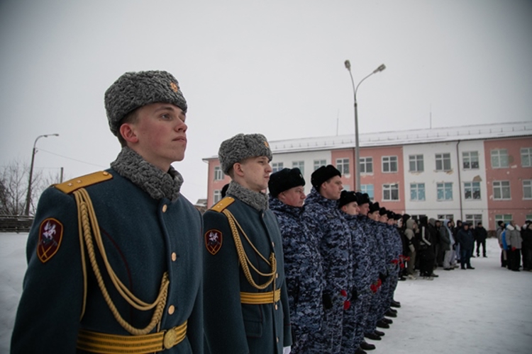 Офицеры Управления Росгвардии по Нижегородской области приняли участие в комплексе мероприятий, посвященных 82-й годовщине полного освобождения Ленинграда от фашистской блокады