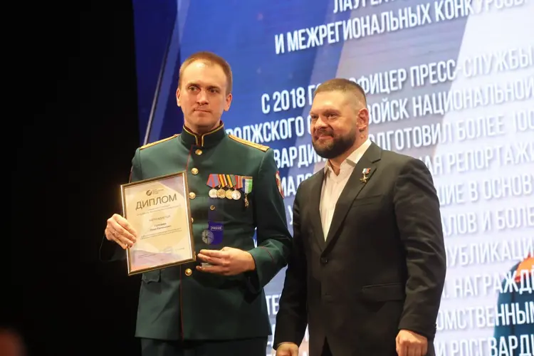 Офицер пресс-службы Приволжского округа Росгвардии стал победителем премии «Золотое перо России»