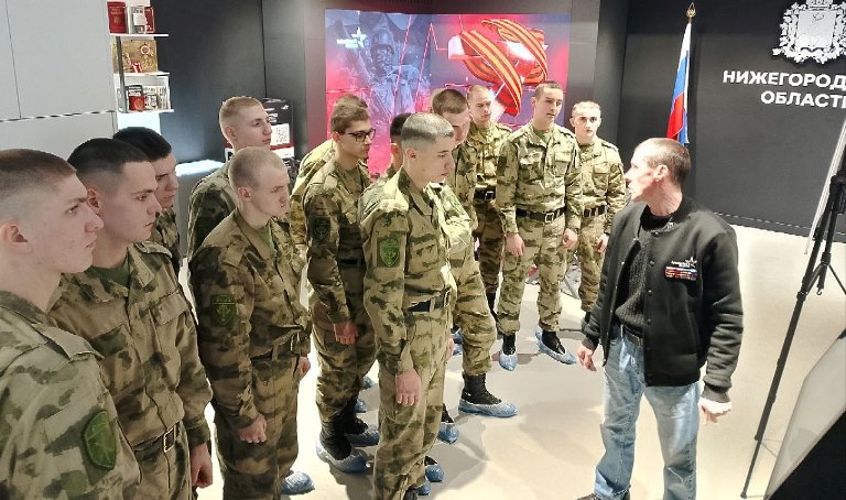В батальоне охраны и обеспечения Приволжского округа Росгвардии прошла патриотическая акция «Неделя Мужества»