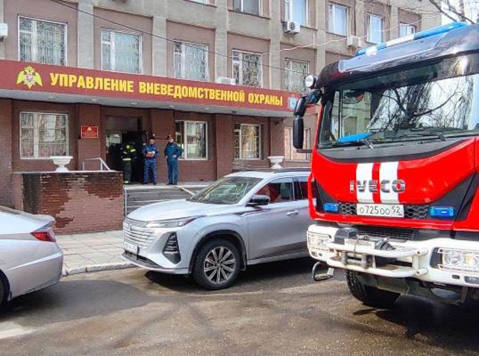 Совместные учения вневедомственной охраны Росгвардии и МЧС прошли в Нижнем Новгороде: готовность к чрезвычайным ситуациям на высоте