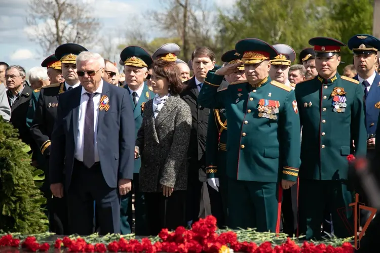 В Приволжье росгвардейцы приняли участие в мероприятиях, посвященных Дню Победы 