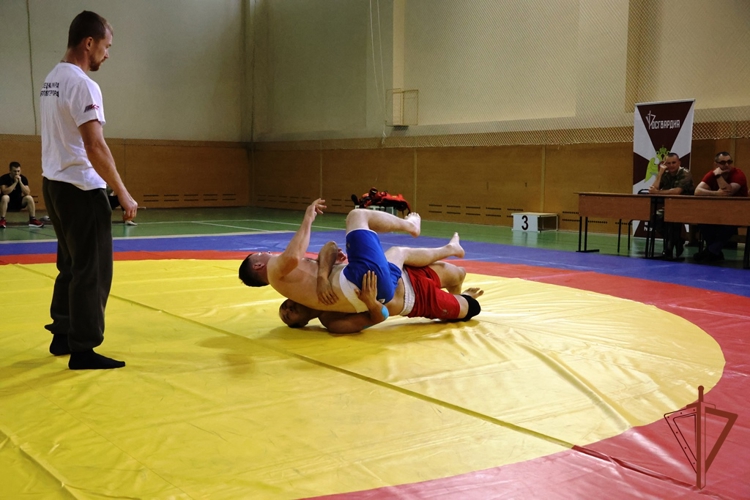 Чемпионат Приволжского ордена Жукова округа Росгвардии по комплексному единоборству среди мужчин состоялся в Нижнем Новгороде (видео)