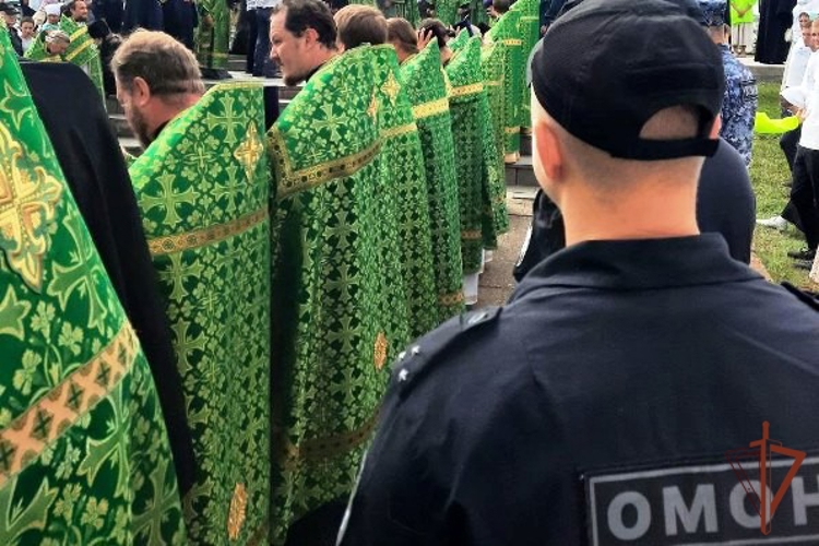 В Нижегородской области Росгвардия обеспечила безопасность мероприятий в день памяти преподобного Макария Желтоводского и Унженского