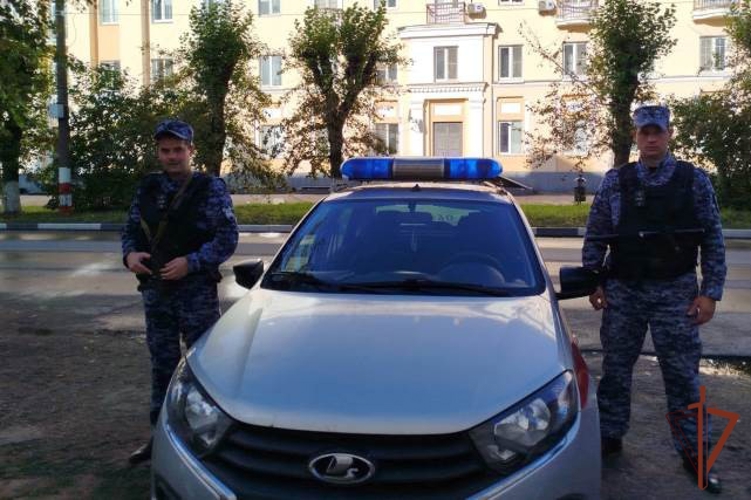 В Нижегородской области сотрудники Росгвардии пресекли незаконный оборот наркотиков